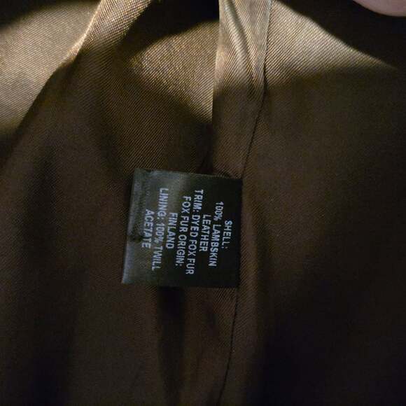 Overland Marilyn Lambskin Leather Jacket with Frosted Fox Fur Trim - Picture 3 of 5